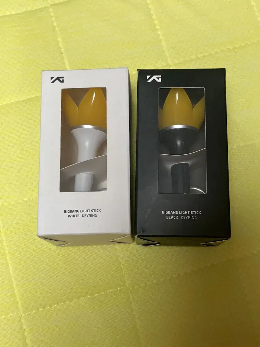 アイドル BIGBANG LIGHT STICK BLACK&WHITE KEYRING アイドル BIGBANG LIGHT STICK BLACK&WHITE KEYRING BIGBANG